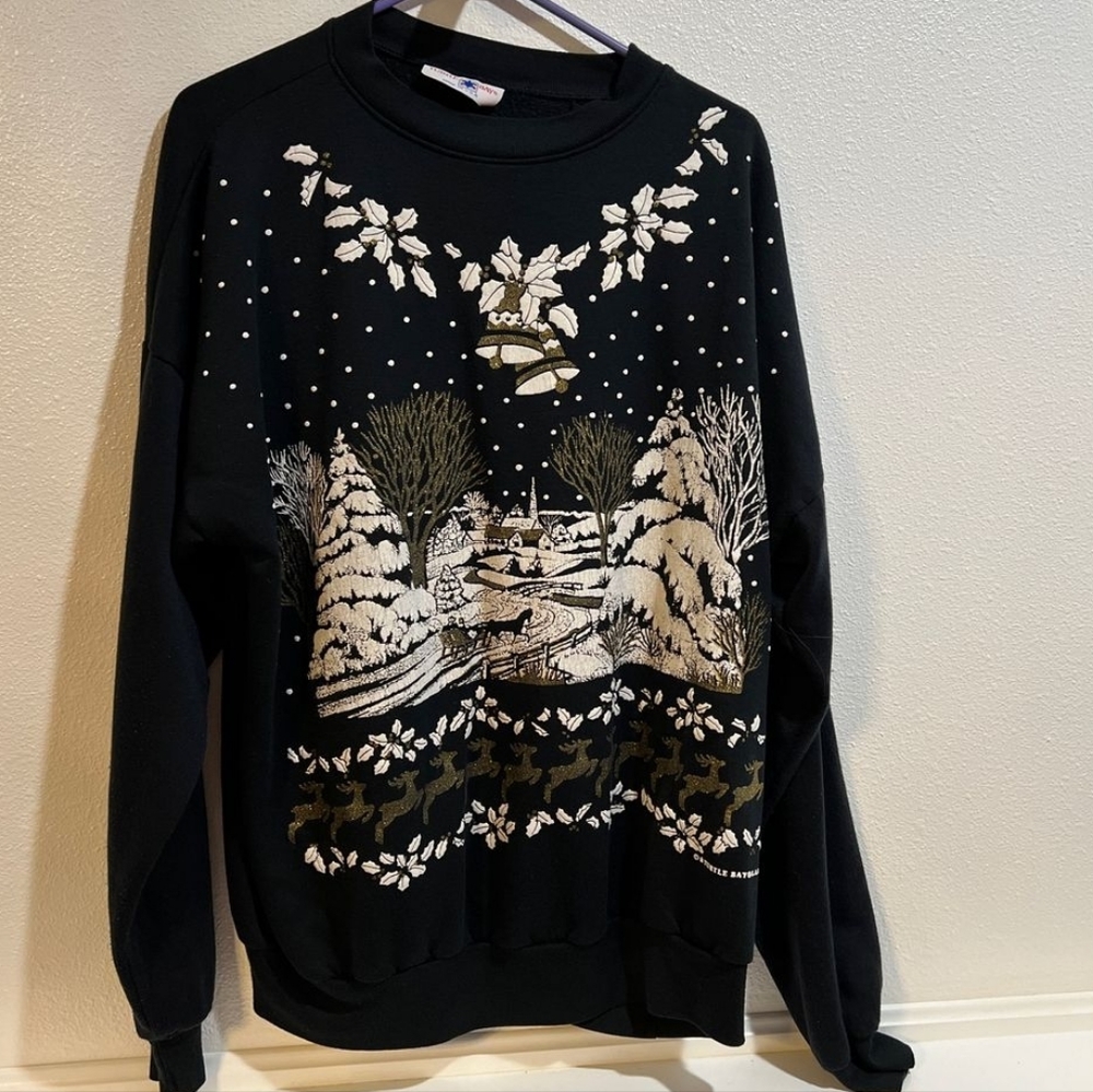 Vintage Turtle Bay Christmas Sweatshirt Black Snowy Village Reindeer Made in USA